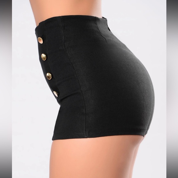 💠High waisted shorts - Picture 3 of 3